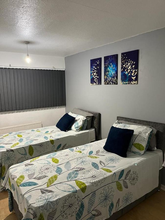 Berwickshire House Apartment Marston Green Bagian luar foto