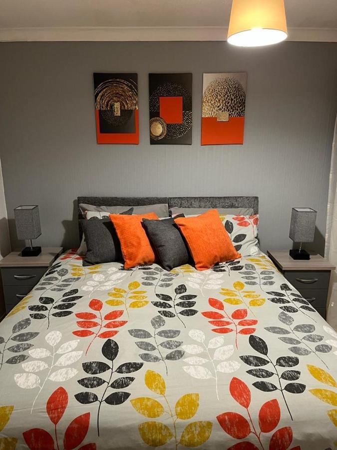 Berwickshire House Apartment Marston Green Bagian luar foto